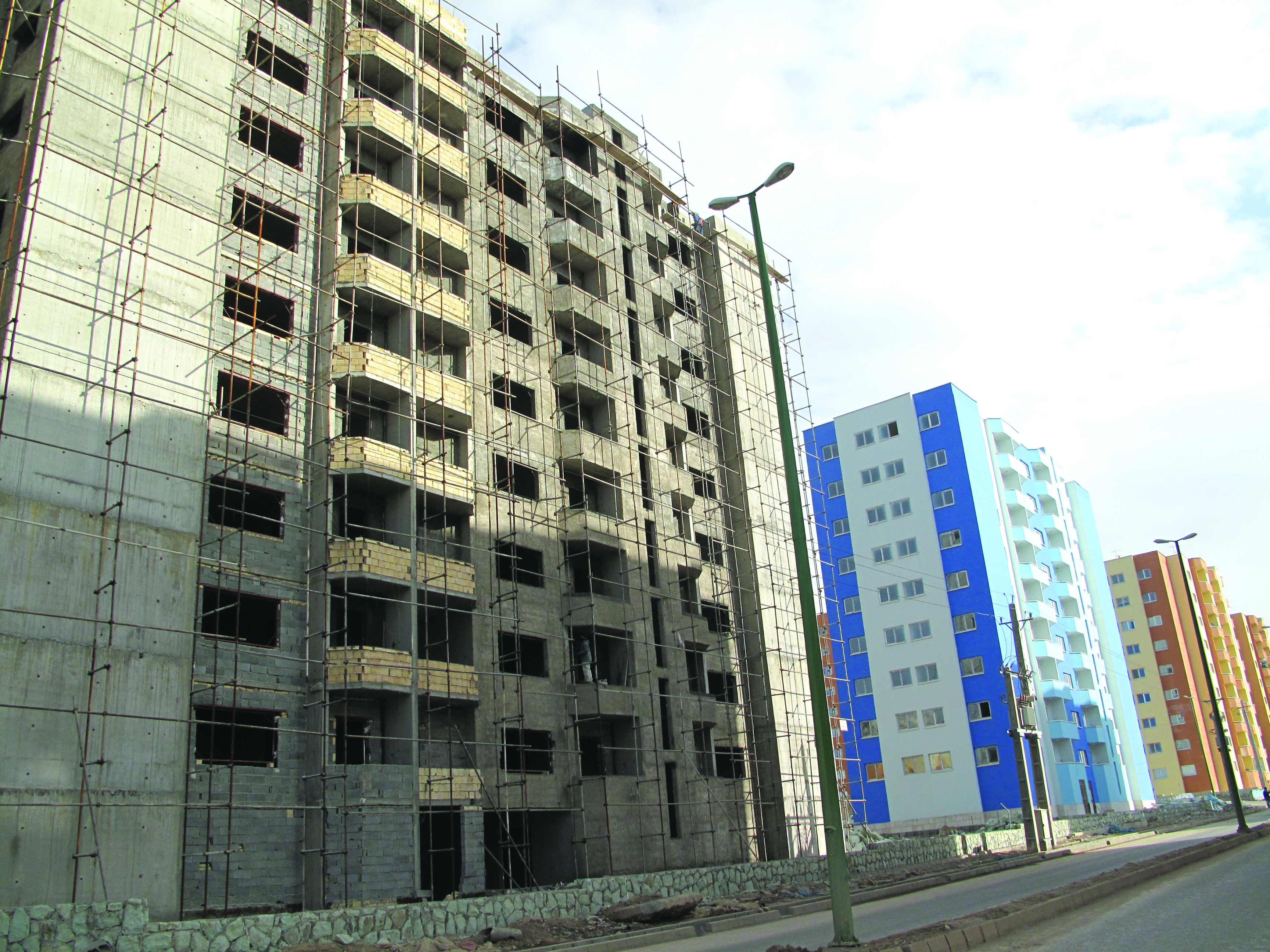 برخورد با کارشکنان مسکن‌مهر در اهر