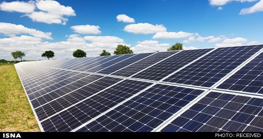 کلنگ‌زنی بزرگ‌ترین نیروگاه خورشیدی کشور در هفته دولت