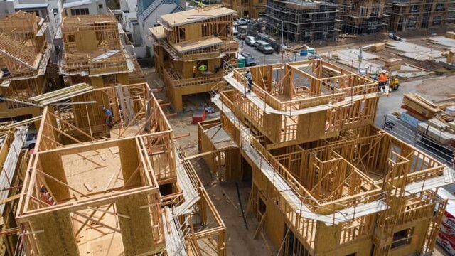 افزایش هزینه‌های مصالح ساختمانی، خطری در بازار مسکن